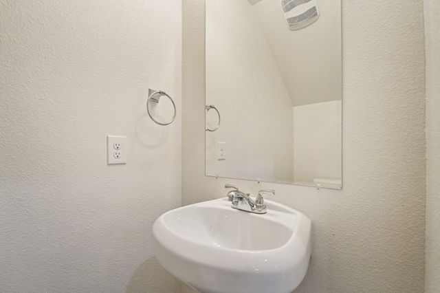 28 Deer Ridge RD, Wimberley, TX 78676