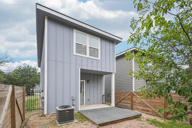 28 Deer Ridge RD, Wimberley, TX 78676