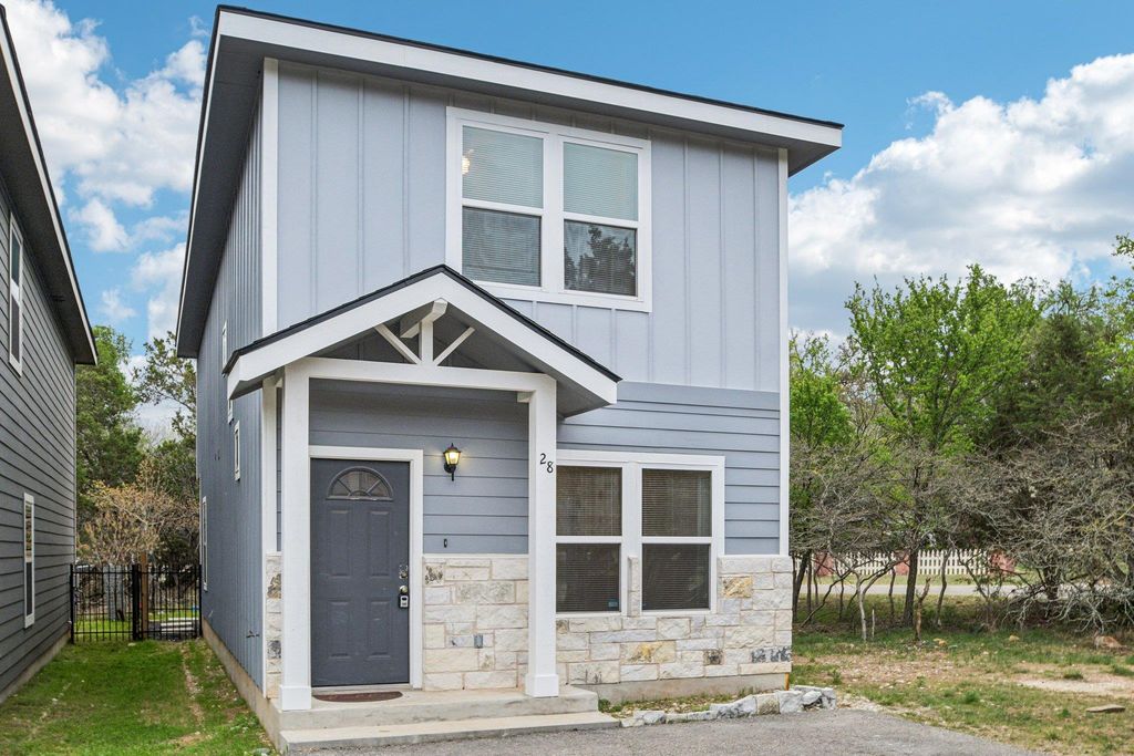 28 Deer Ridge RD, Wimberley, TX 78676