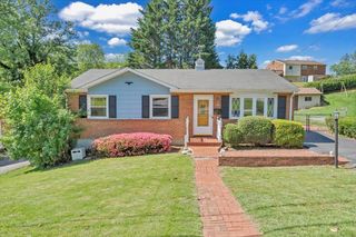 605 Timberidge RD, Vinton, VA 24179