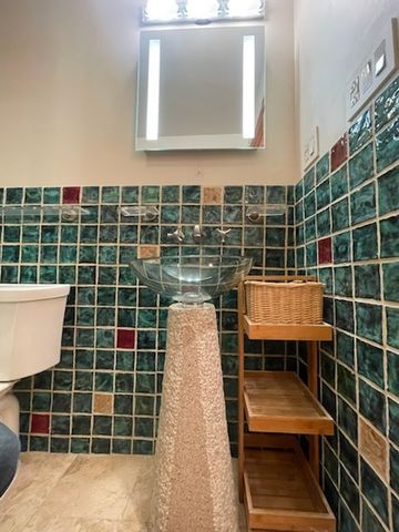 420 W Aldine Avenue 326, Chicago, IL 60657