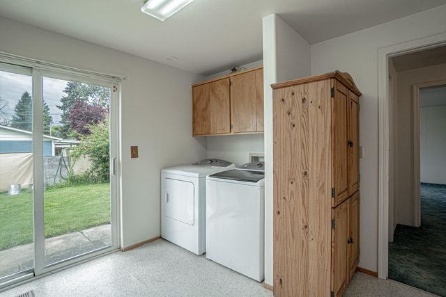 1457 SW Silver Maple Way, Grants Pass, OR 97526