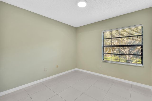 10790 NW 14th Street 192, Plantation, FL 33322