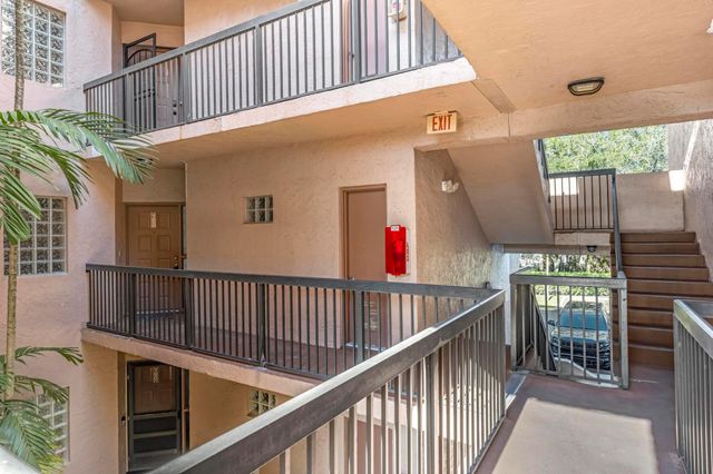 10790 NW 14th Street 192, Plantation, FL 33322