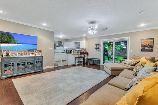 5610 Duxbury Street, Houston, TX 77035
