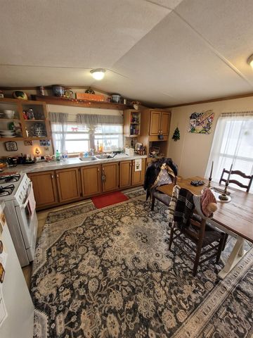 7361 Queens Court Lot: 32, Alma, MI 48801