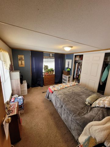 7361 Queens Court Lot: 32, Alma, MI 48801