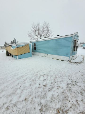 7361 Queens Court Lot: 32, Alma, MI 48801