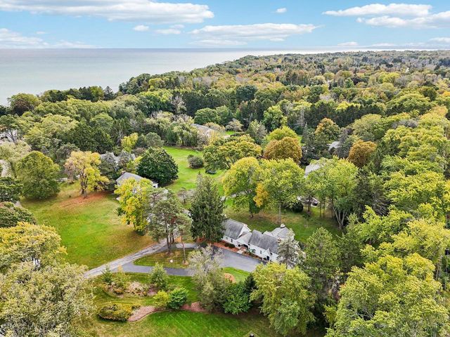 1425 E Fairy Chasm ROAD, Bayside, WI 53217