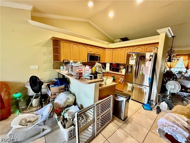 4014 3rd ST W, Lehigh Acres, FL 33971