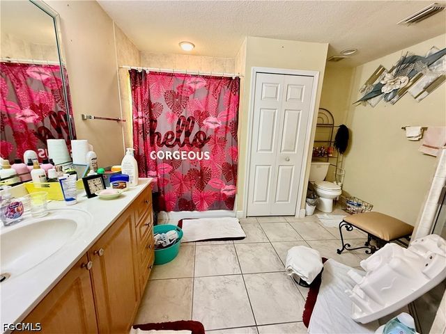 4014 3rd ST W, Lehigh Acres, FL 33971