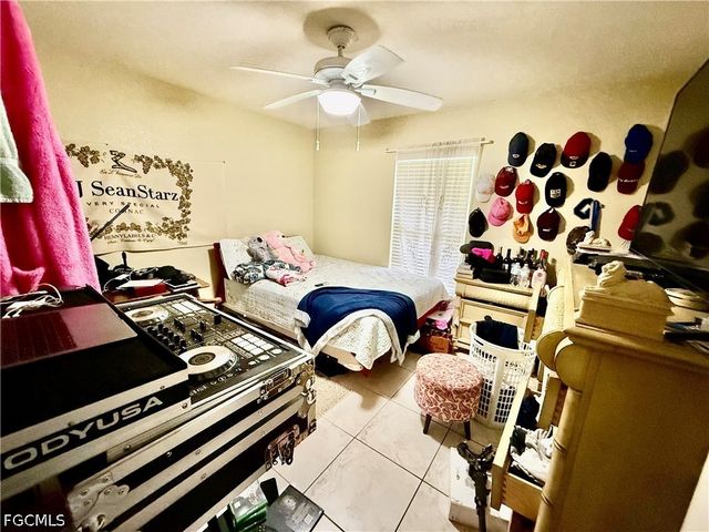 4014 3rd ST W, Lehigh Acres, FL 33971