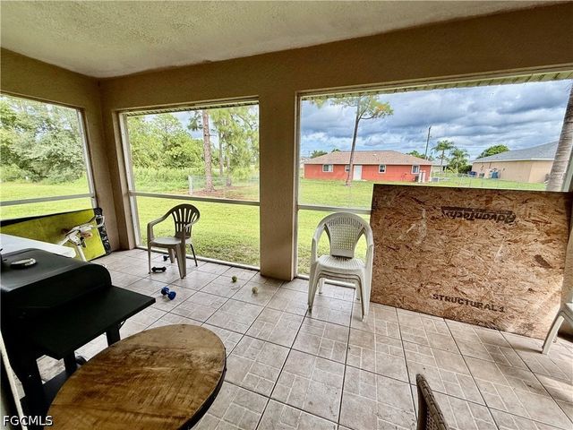 4014 3rd ST W, Lehigh Acres, FL 33971