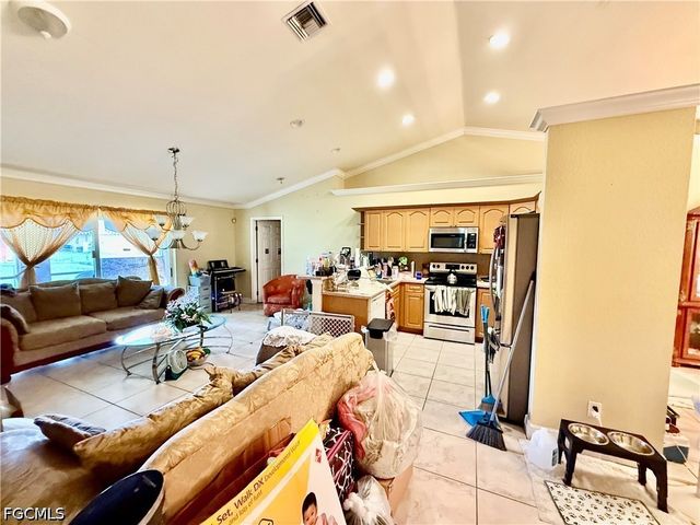 4014 3rd ST W, Lehigh Acres, FL 33971