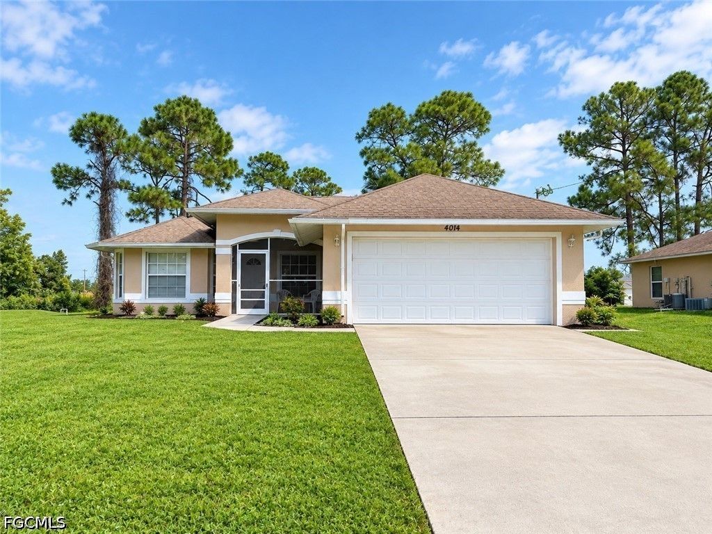 4014 3rd ST W, Lehigh Acres, FL 33971