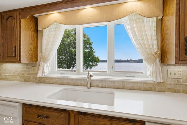 425 Trilbey Court, Noblesville, IN 46062