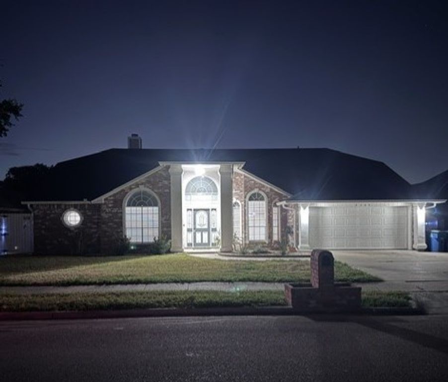 2325 Memorial Pkwy, Portland, TX 78374 — photo 2
