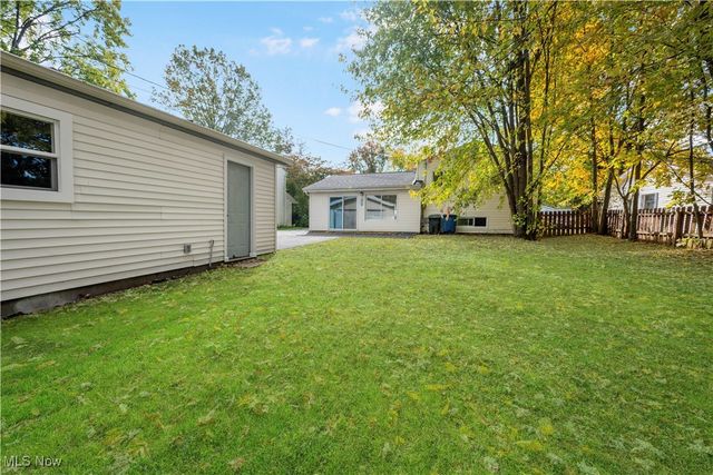 26508 Redwood Drive, Olmsted Falls, OH 44138