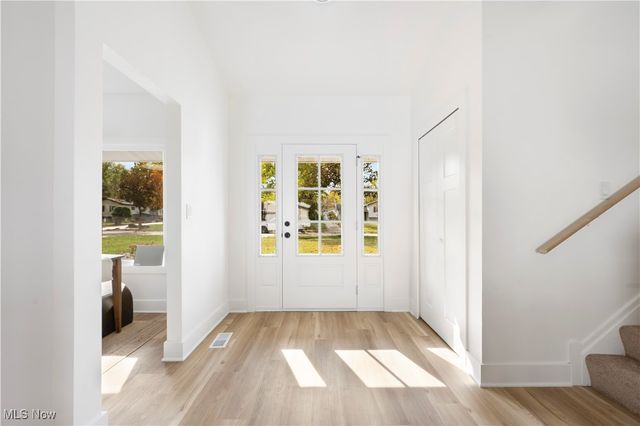 26508 Redwood Drive, Olmsted Falls, OH 44138