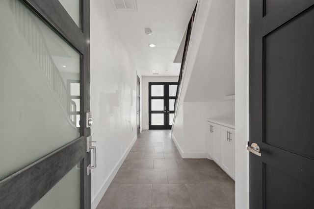 5345 Larkin Street, Houston, TX 77007