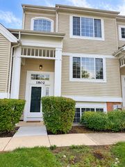 1802 Whirlaway Court, Glendale Heights, IL 60139
