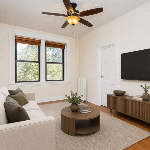 65 Burbank St. 17, Boston, MA 02115