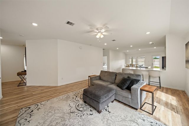 2020 Hyde Acres Street, League City, TX 77573