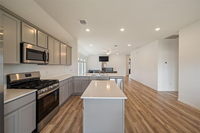 2020 Hyde Acres Street, League City, TX 77573