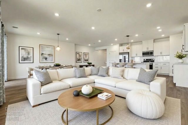 2209 Greenhorn Rd, Patterson, CA 95363