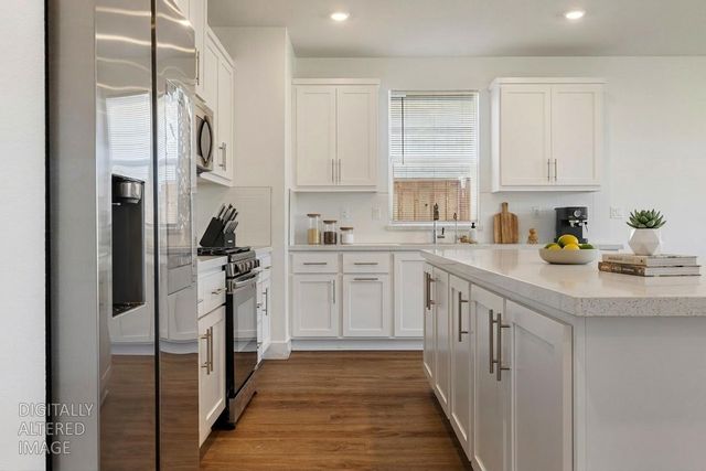 2209 Greenhorn Rd, Patterson, CA 95363