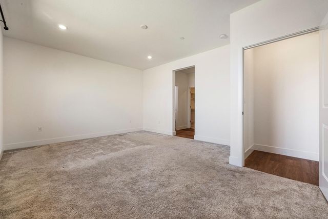 2209 Greenhorn Rd, Patterson, CA 95363