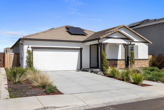 2209 Greenhorn Rd, Patterson, CA 95363