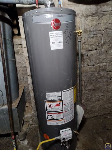 215 New Jersey AVE, Holton, KS 66436