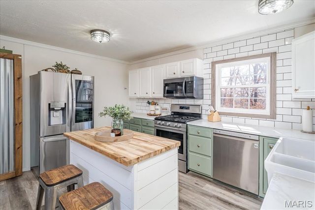 656 B Watson Road, Sullivan, MO 63080