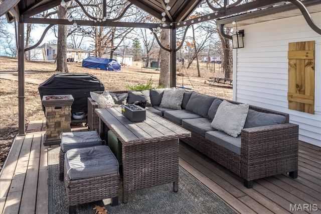 656 B Watson Road, Sullivan, MO 63080