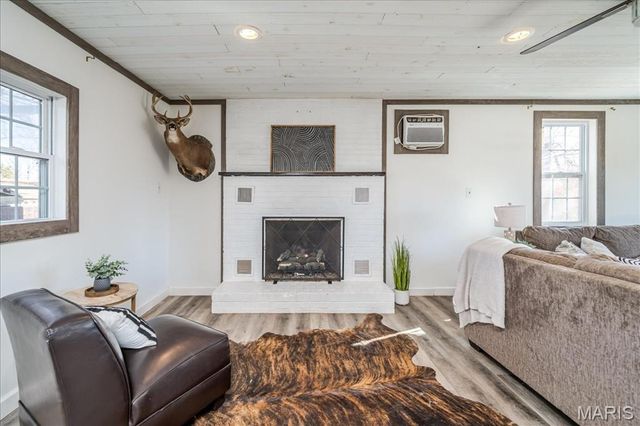 656 B Watson Road, Sullivan, MO 63080