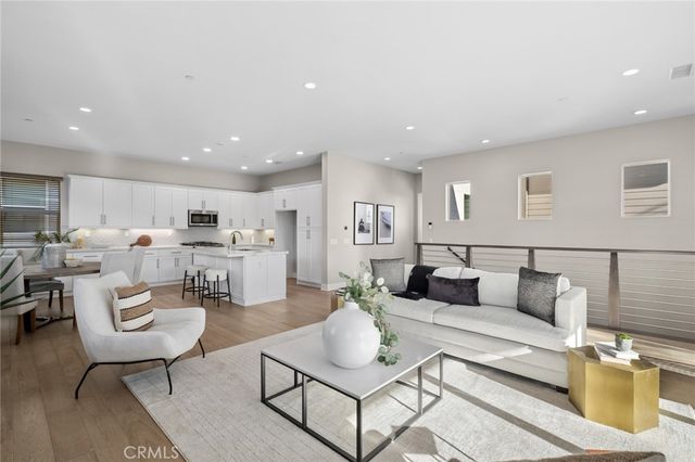 217 Cultivate, Irvine, CA 92618