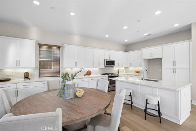 217 Cultivate, Irvine, CA 92618