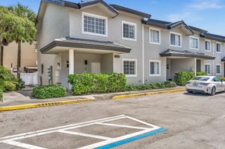 11810 NE 19th Dr 5, North Miami, FL 33181