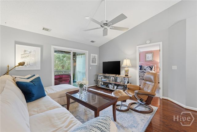 22 River Walk Drive 22, Savannah, GA 31410