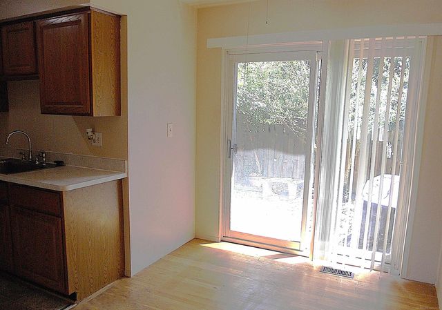 8192 Farnum Avenue, Warren, MI 48093