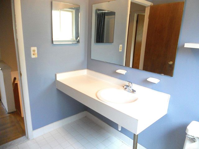 8192 Farnum Avenue, Warren, MI 48093