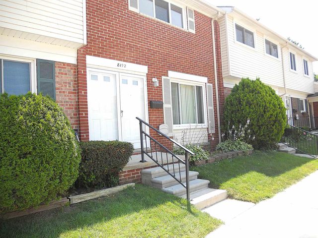 8192 Farnum Avenue, Warren, MI 48093