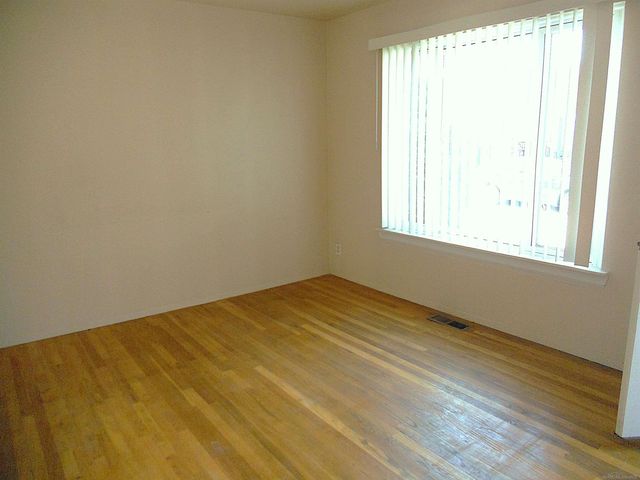 8192 Farnum Avenue, Warren, MI 48093