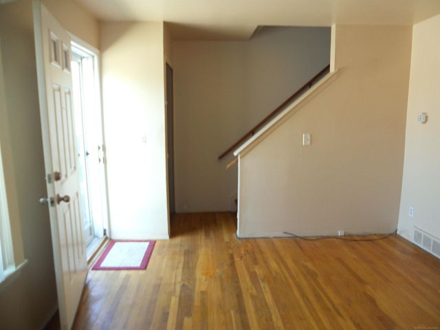 8192 Farnum Avenue, Warren, MI 48093