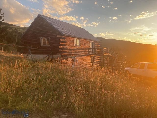 86 Pony Lane, Livingston, MT 59047
