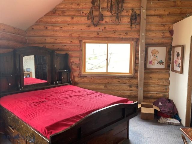 86 Pony Lane, Livingston, MT 59047