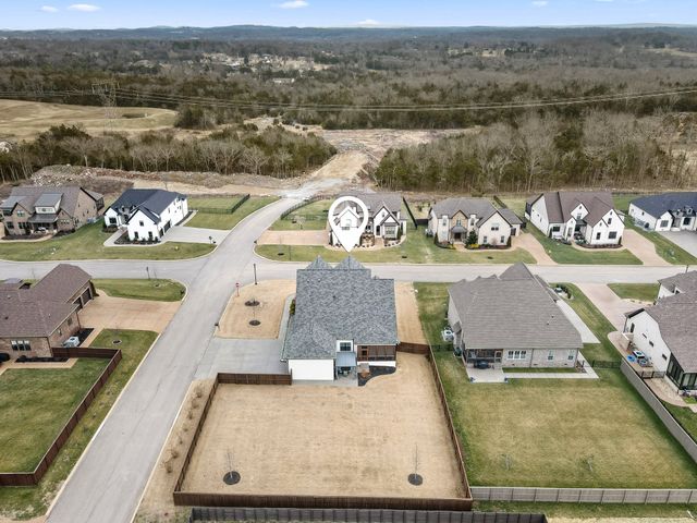 1322 Rothmon Blvd, Mount Juliet, TN 37122