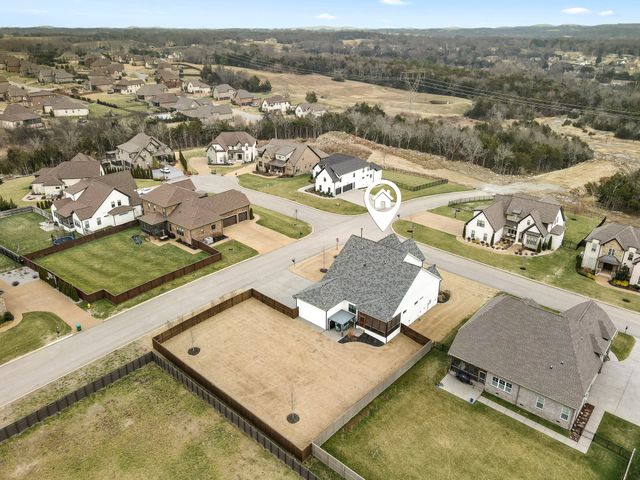 1322 Rothmon Blvd, Mount Juliet, TN 37122