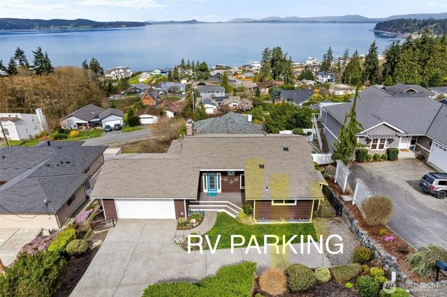 21 Conley Drive, Camano Island, WA 98282